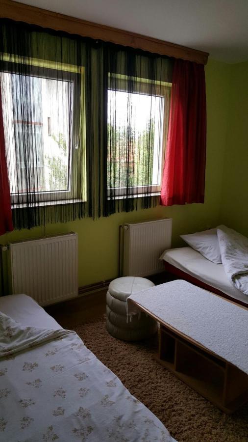Apartmani Malina 3 Bijeljina Extérieur photo