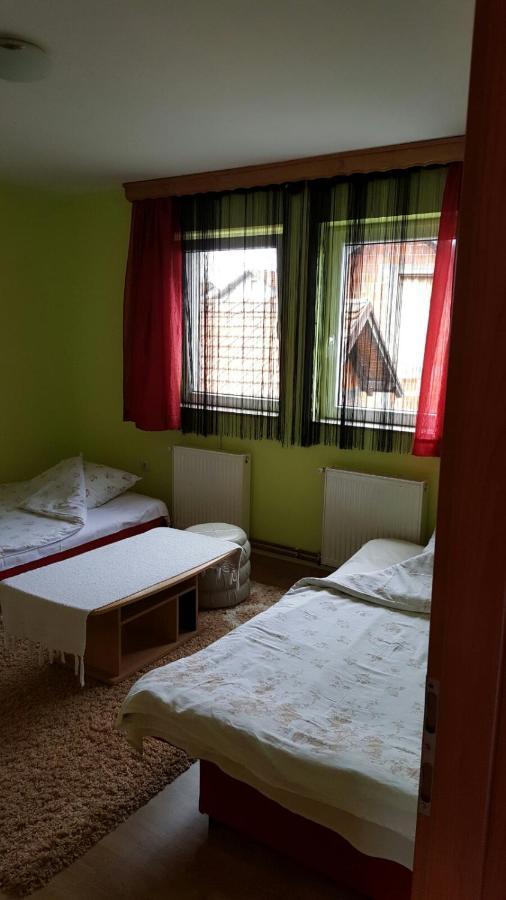 Apartmani Malina 3 Bijeljina Extérieur photo